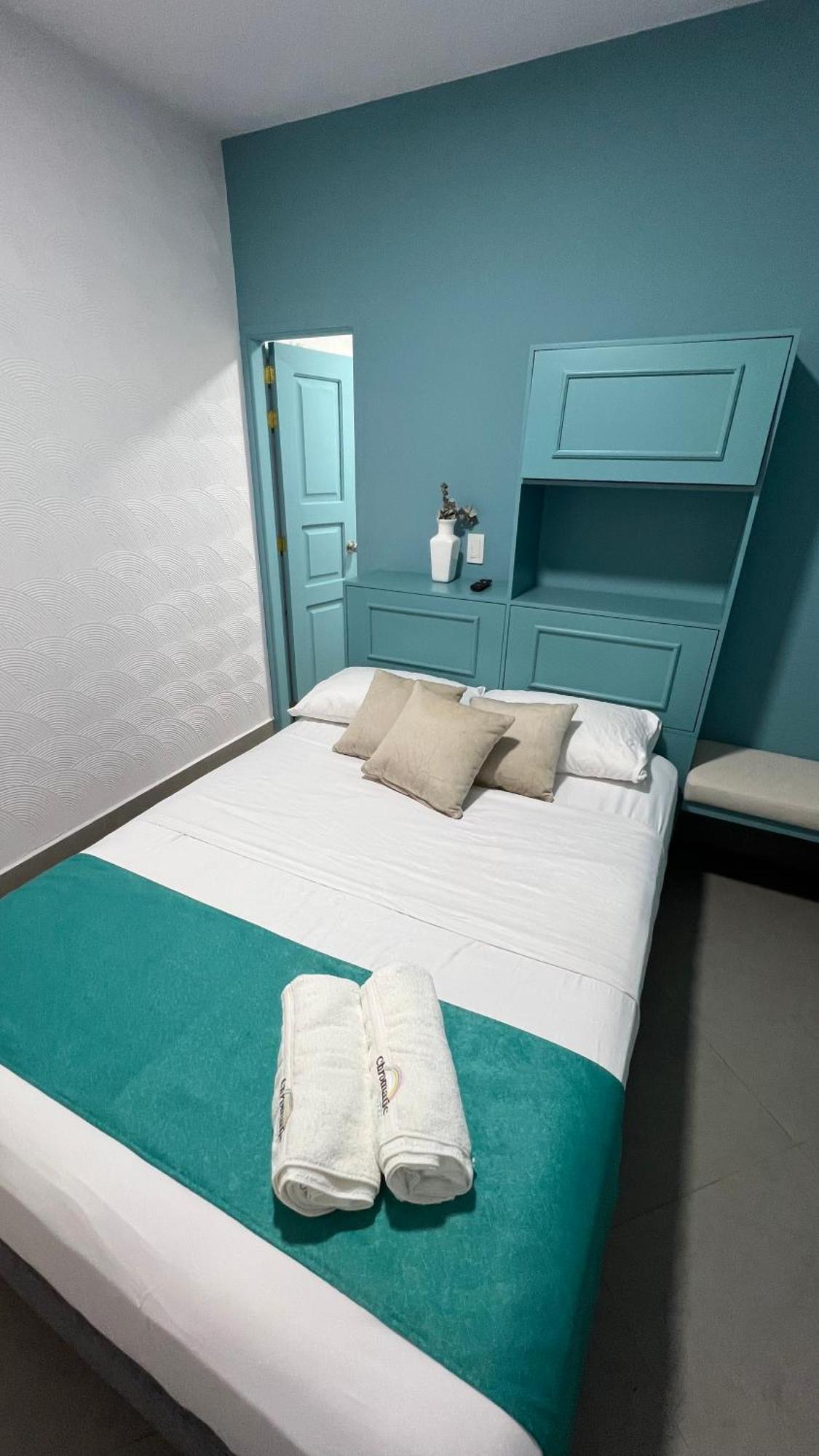 Hotel Chromatic Guatapé 外观 照片